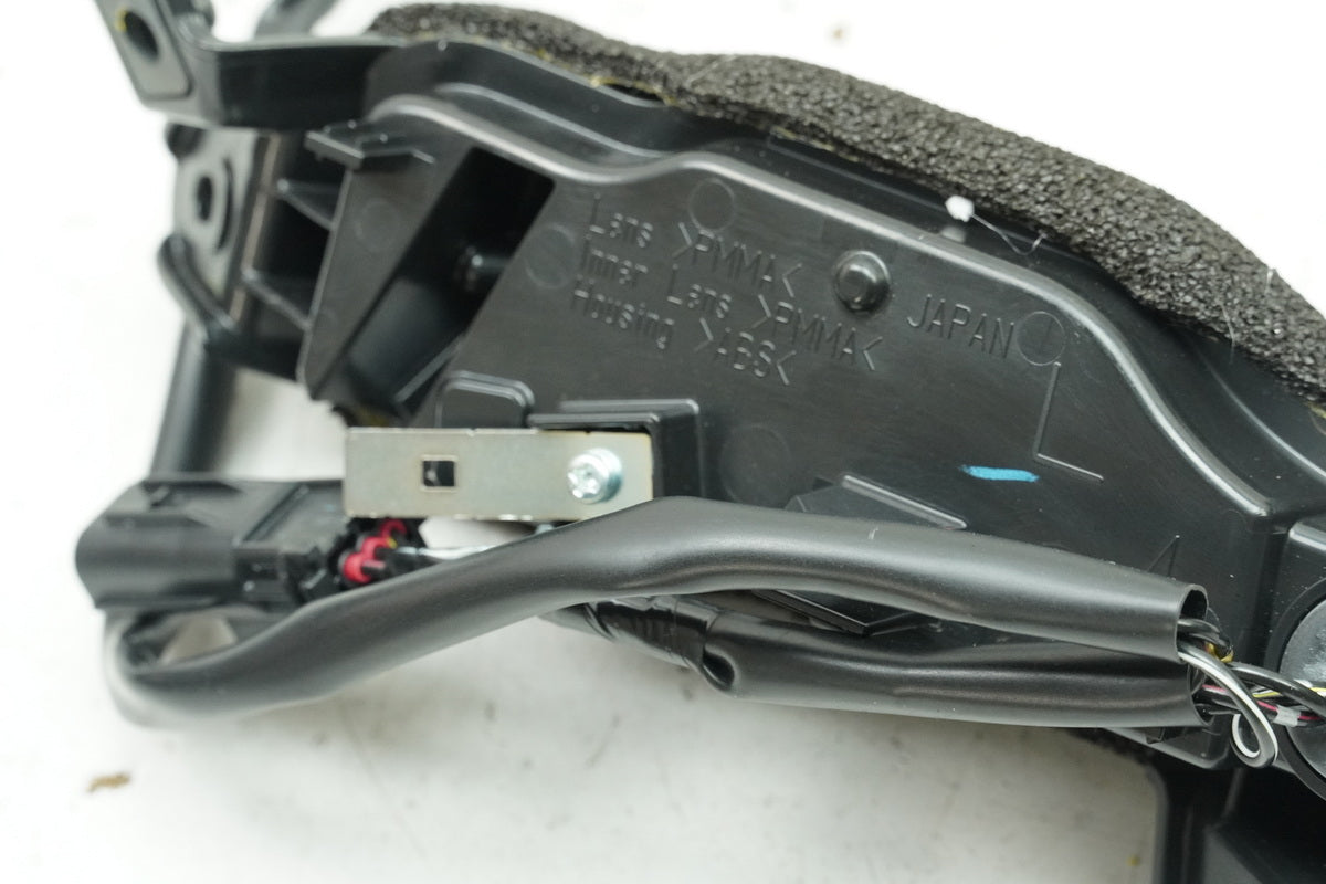 Yamaha YZF R1 RN32 RN49 Tagfahrlicht links Standlicht Lampe 2CR-84301-00