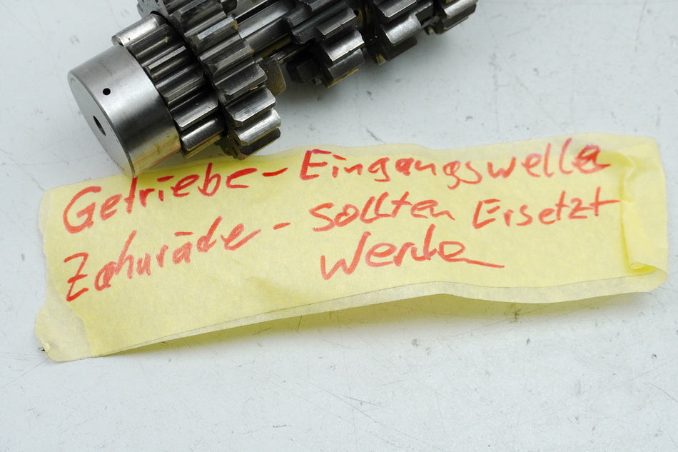 SUZUKI GSF 400 GK75B Bandit Getriebewelle Eingang für Getriebe