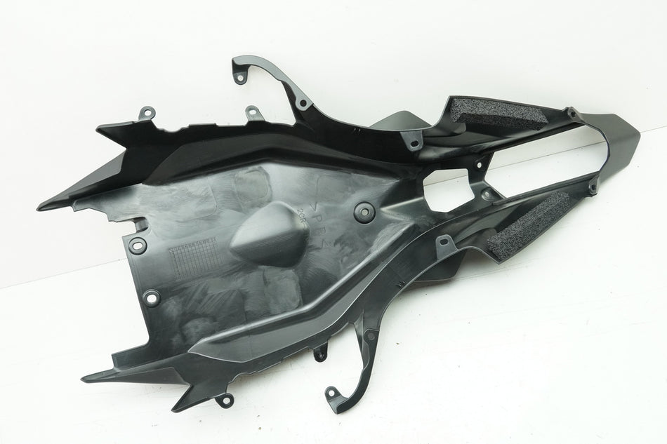 Yamaha YZF R1 RN32 RN49 RN65 Heckinnenverkleidung Kotflügel Radlauf Fender
