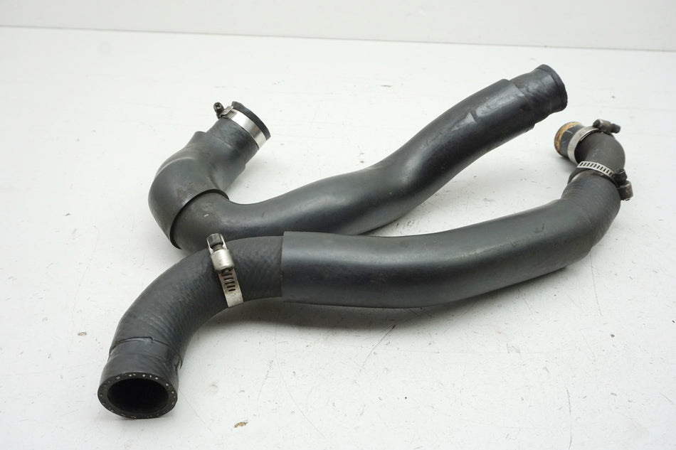 SUZUKI GSX 650 WVCJ ABS BANDIT Manguera de radiador izquierda --> Bomba de agua