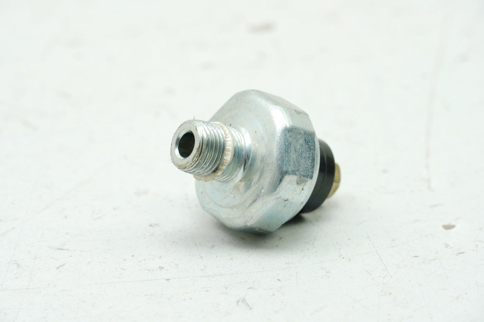 HONDA CB 500 PC26 Öldruckschalter für (Motor)