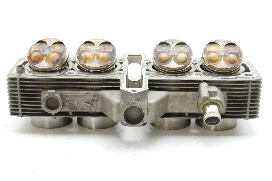 SUZUKI GSF 400 GK75B Bandit Cilindro y pistón Bloque de cilindros
