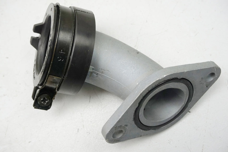 SUZUKI UH 125 BP BURGMAN K2-K6 Toma de admisión para carburador de motor