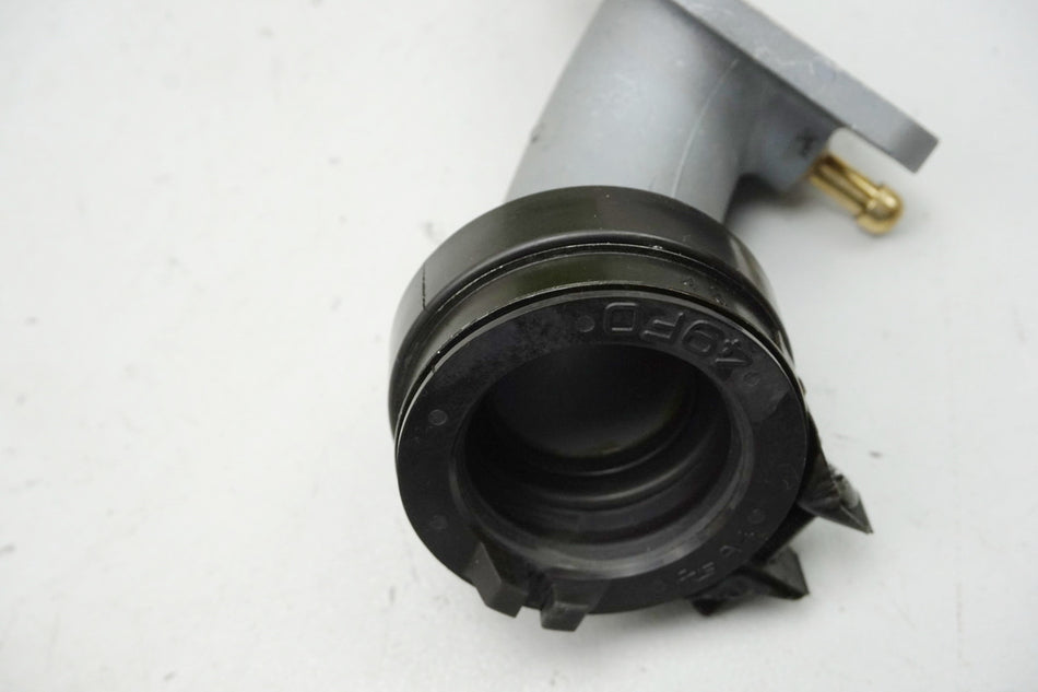 SUZUKI UH 125 BP BURGMAN K2-K6 Toma de admisión para carburador de motor