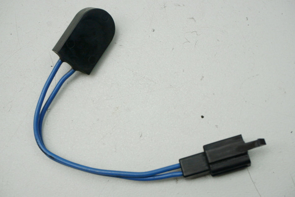 SUZUKI UH 125 BP BURGMAN K2-K6 Widerstand Sensor Relais