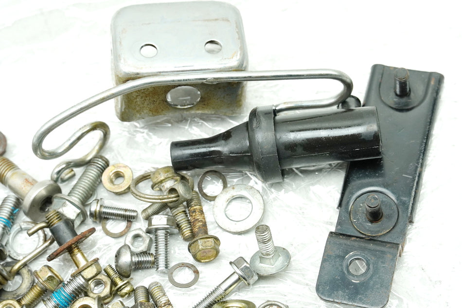 KYMCO ZING 125 RFBRF25AA Bolts & Small Parts (for Frame Chassis) ONLY 8785km