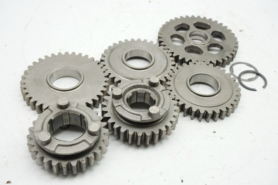 YAMAHA FZ 750 1FN Gears Output Shaft Gearbox Gear