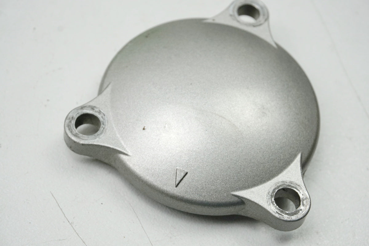 SUZUKI UH 125 BP BURGMAN K2-K6 Oil Filter Cover Engine Cover Oil Filter