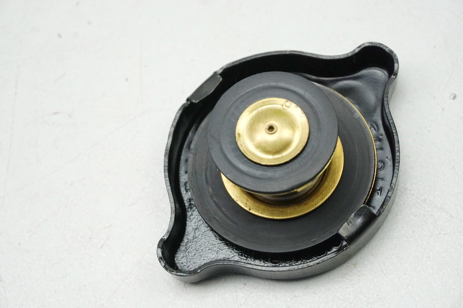 SUZUKI UH 125 BURGMAN K2-K6 Radiator Cap Cover