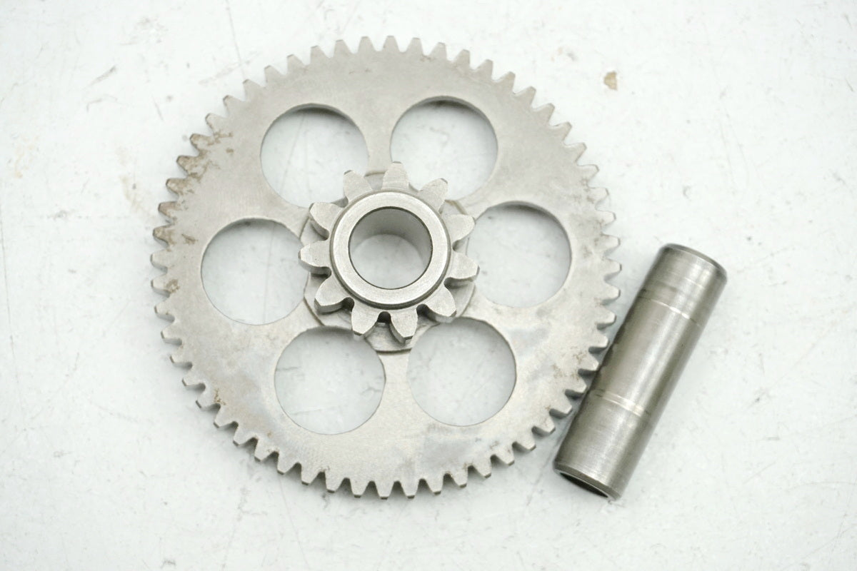 YAMAHA FZ 750 2KK STARTER REDUCTION INTERMEDIATE GEAR