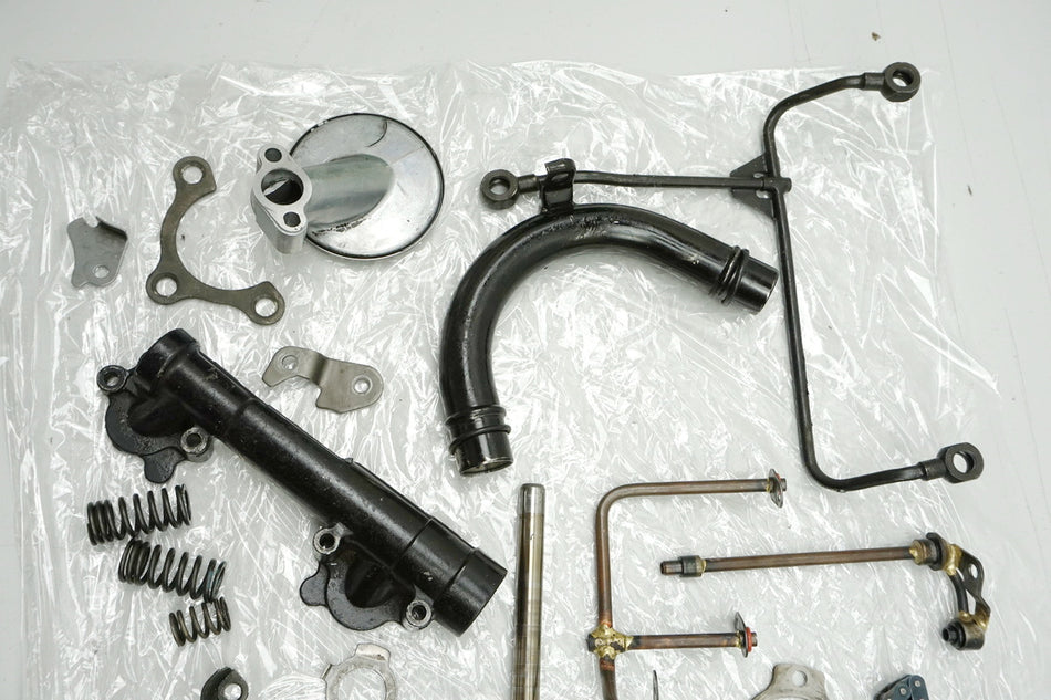 YAMAHA FZ 750 1FN Screws & Small Parts - Engine