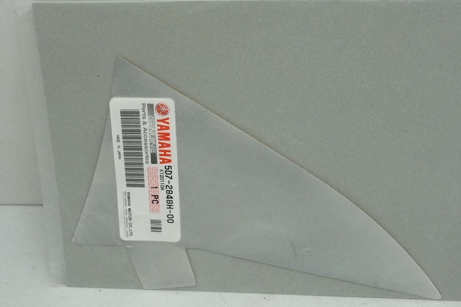 Yamaha YZF 125 R Sticker on Seat Emblem Original 5D7-2848H-00 - NEW
