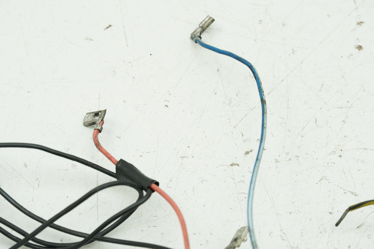 PIAGGIO SFERA 50 C01 Mazo de cables Luz trasera Intermitente Cableado