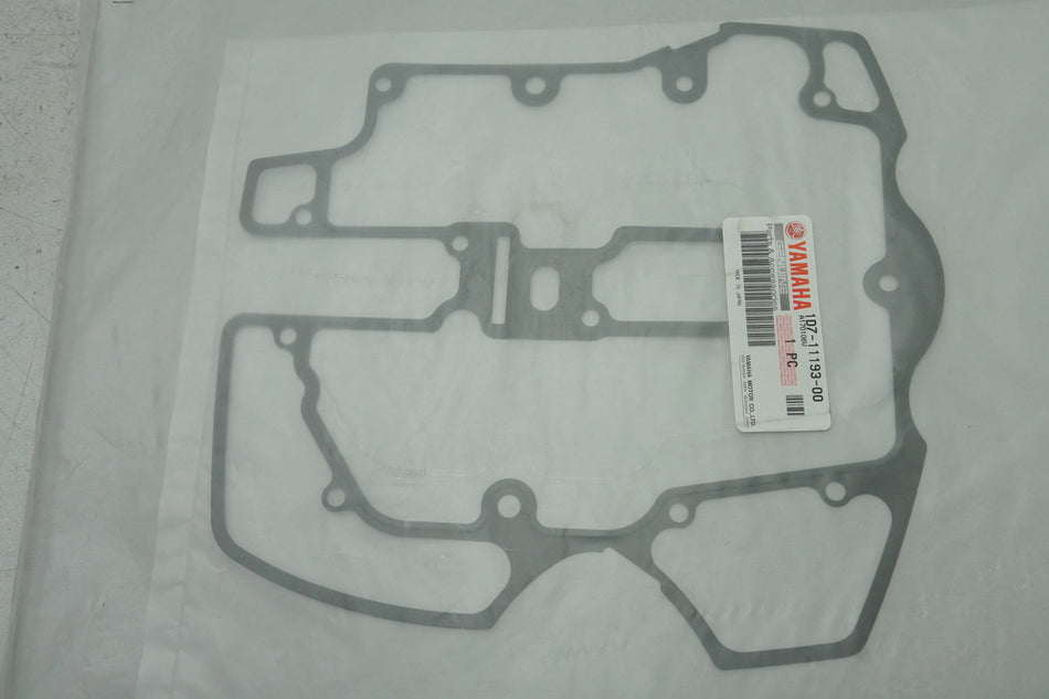 Yamaha XV 1900 Midnight Star VP23 - Cylinder Head Valve Cover Gasket Original NEW
