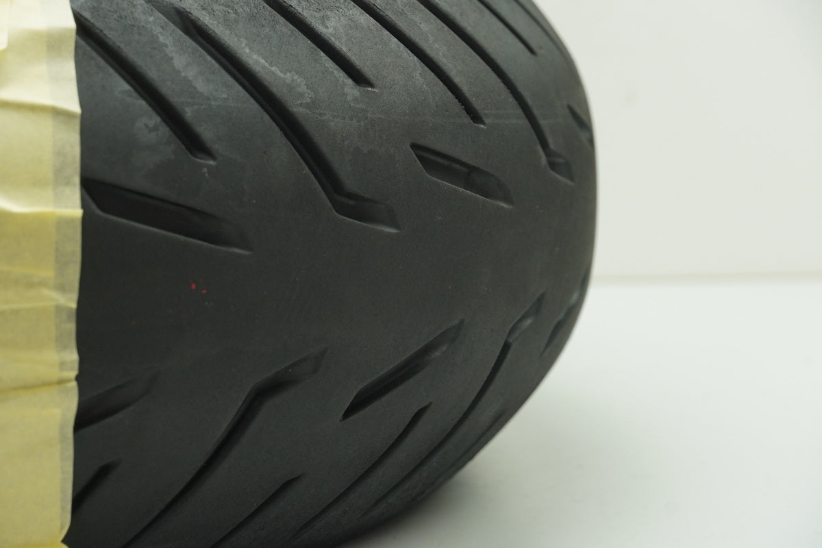 Continental Conti Road Attack 4 190/ 55 ZR 17 (75W) Reifen Hinterrad