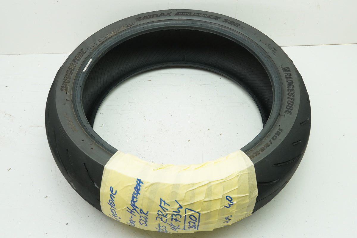 Bridgestone Battlax Hypersport S22R 180/ 55 ZR 17 (73W) neumático trasero