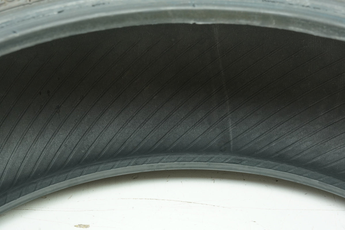 Bridgestone Battlax Hypersport S22R 180/ 55 ZR 17 (73W) neumático trasero