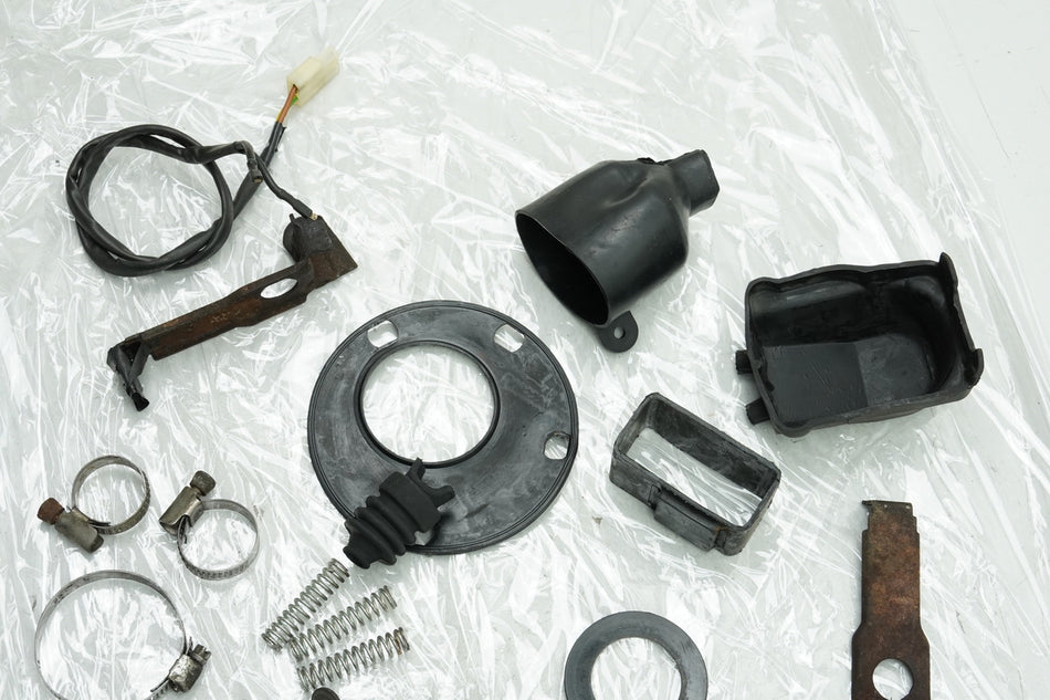 YAMAHA TDR 125 3XE Belgarda Screws & Small Parts (Frame Chassis Fairing)