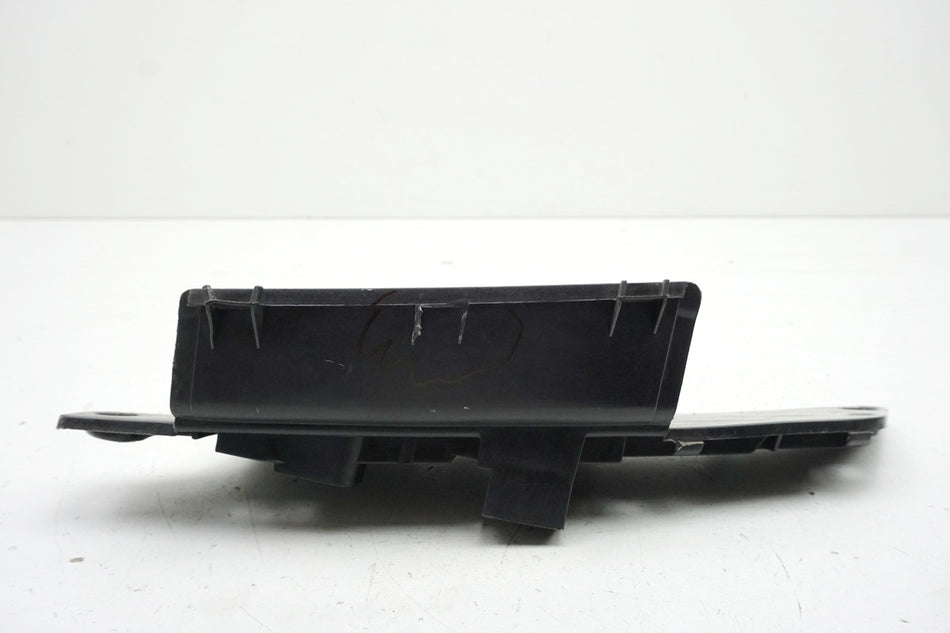 SUZUKI UH 125 BP BURGMAN K2-K6 Deckel Batterie Abdeckung Verkleidung Cover