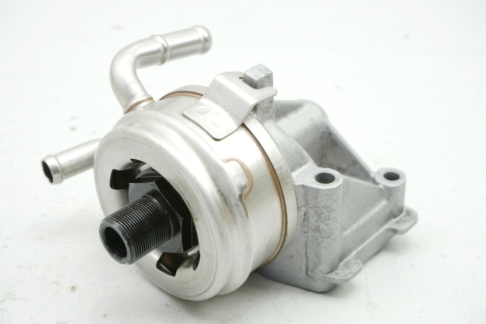 SUZUKI GSX-R 600 SRAD Soporte de intercambiador de calor para enfriador de aceite