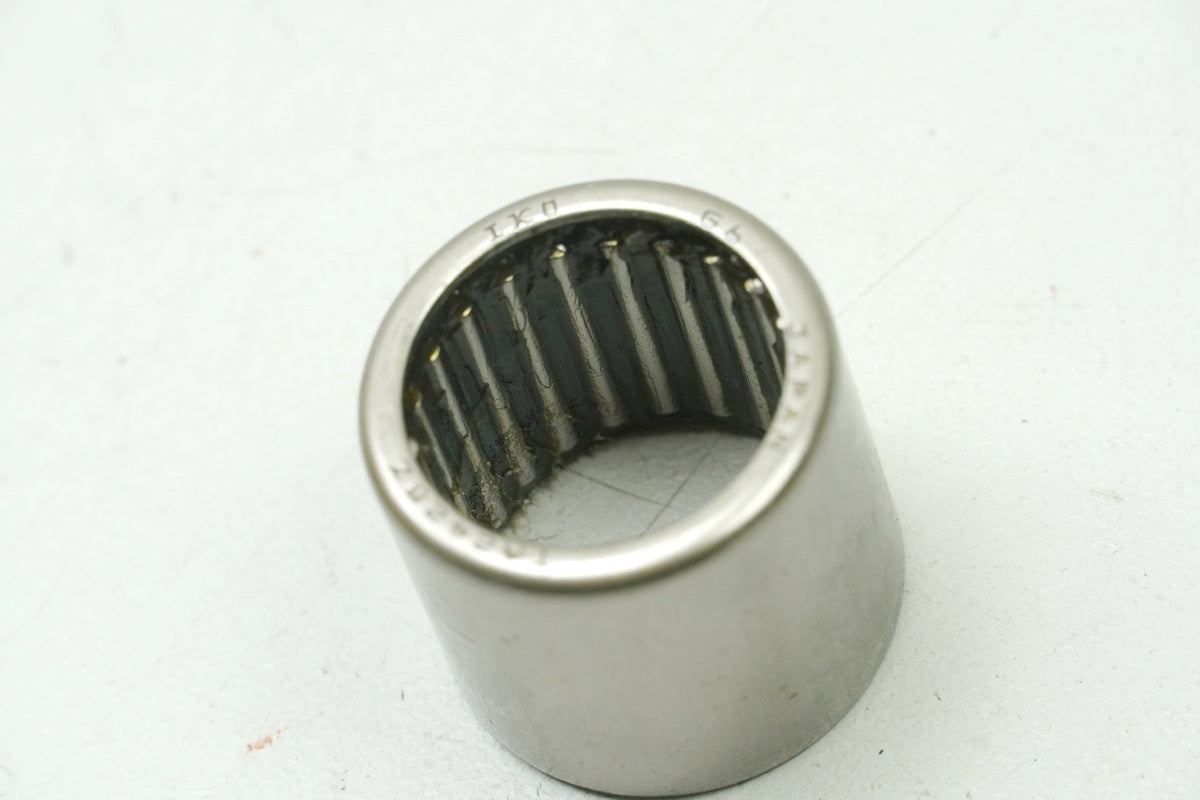 Yamaha BT 1100 XJ 600 FZS MT XVS YZF Bearing Needle Bearing original Swingarm Bearing NEW