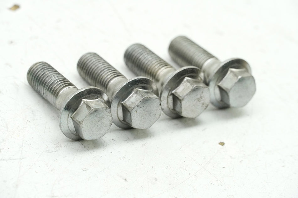 YAMAHA XV 750 4PW VIRAGO Schrauben Bremssattel vorn Screws