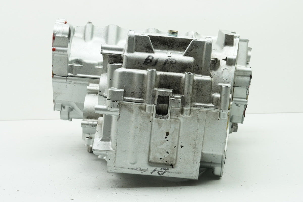 KAWASAKI ZX-6R ZX600G Crankcase (for engine) 98-99