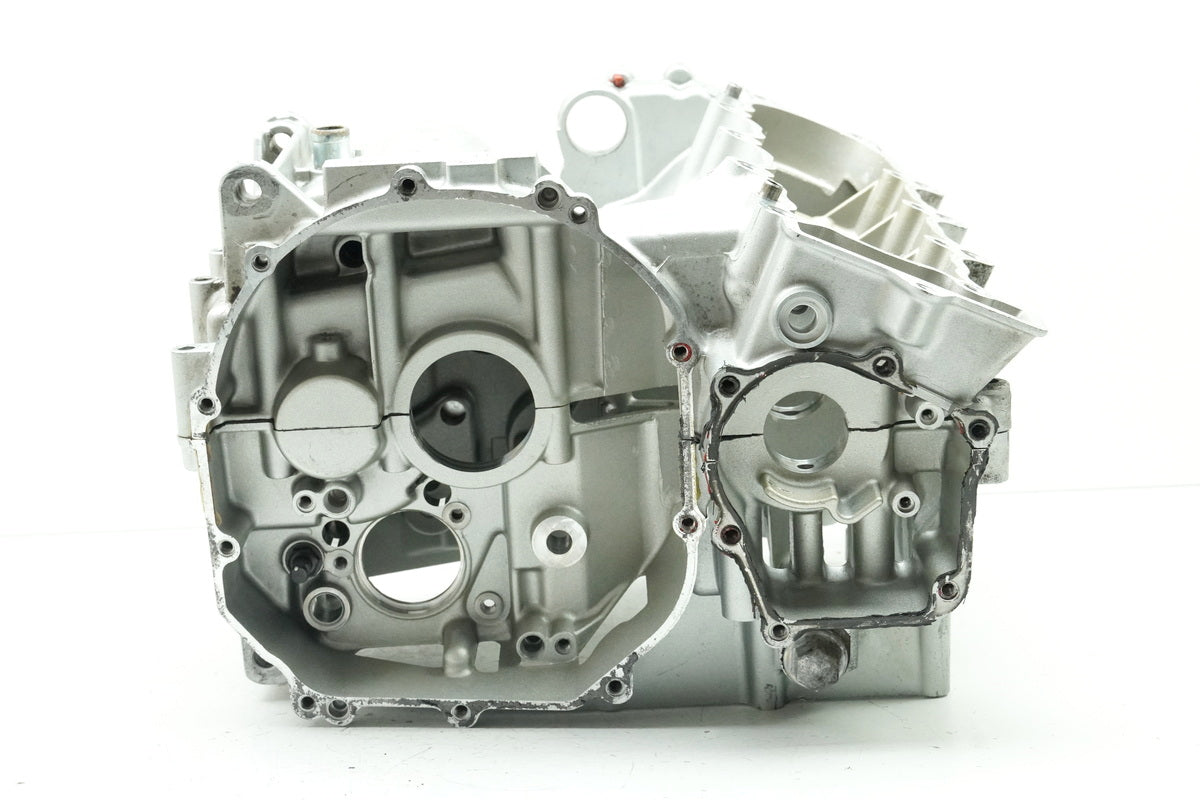 KAWASAKI ZX-6R ZX600G Crankcase (for engine) 98-99