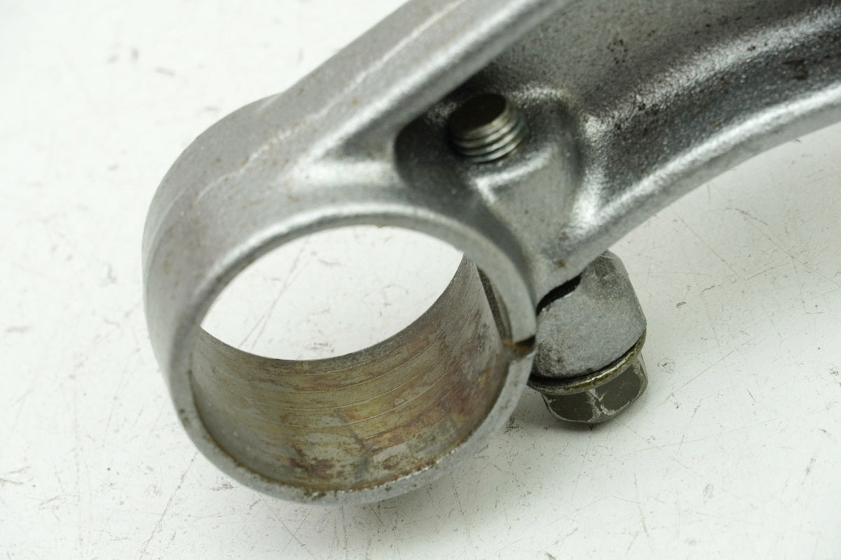 HONDA NTV 650 RC33 REVERE Tija inferior de dirección (para la barra de la horquilla)