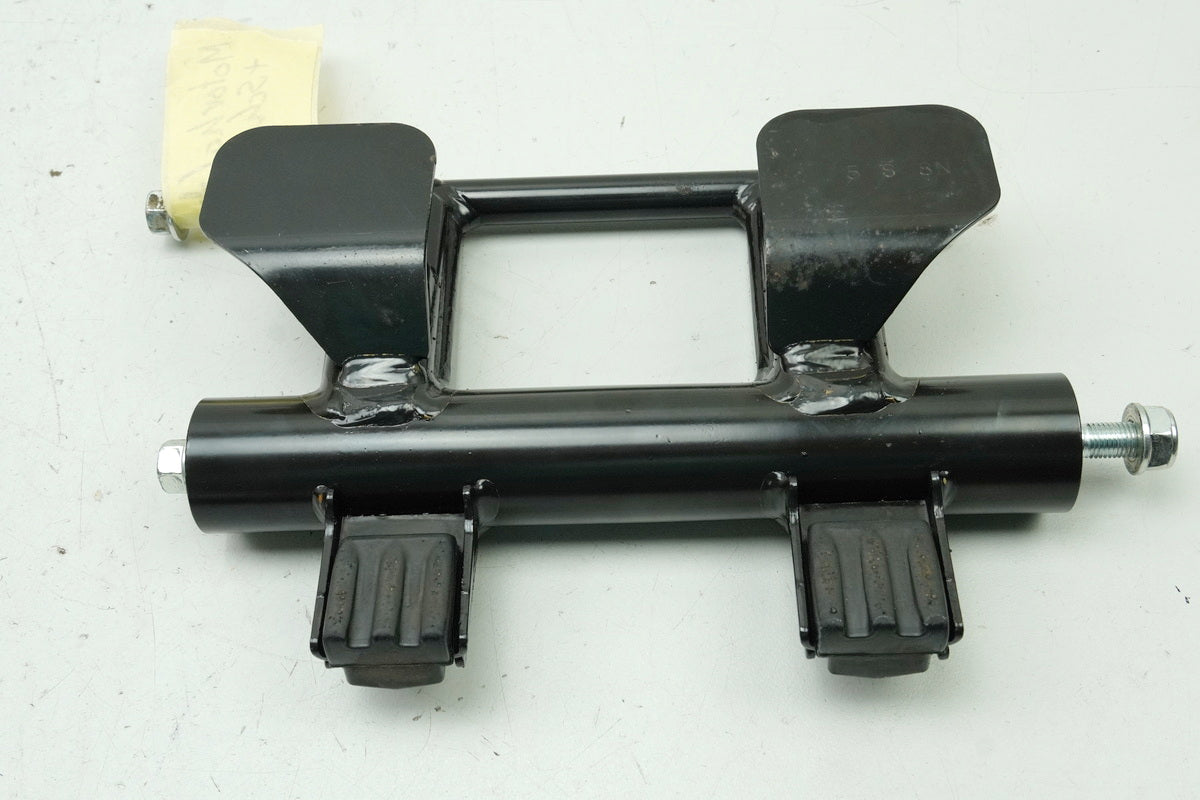 Honda NSS 125 AD JF69 Forza Engine Mount Holder Carrier Plate Axle