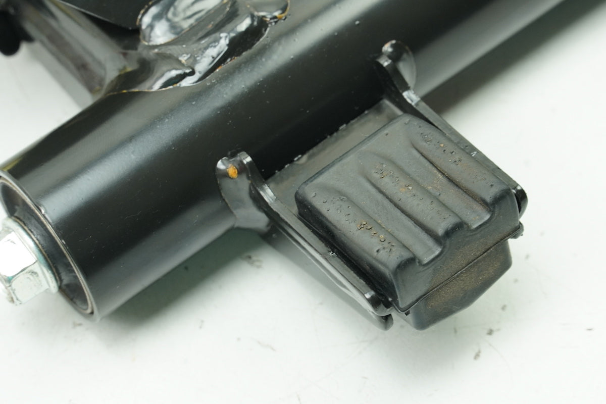Honda NSS 125 AD JF69 Forza Engine Mount Holder Carrier Plate Axle