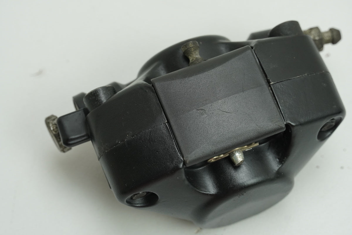 PIAGGIO SFERA 50 C01 Bremssattel vorn Bremszange Brake Caliper Bremsklötze