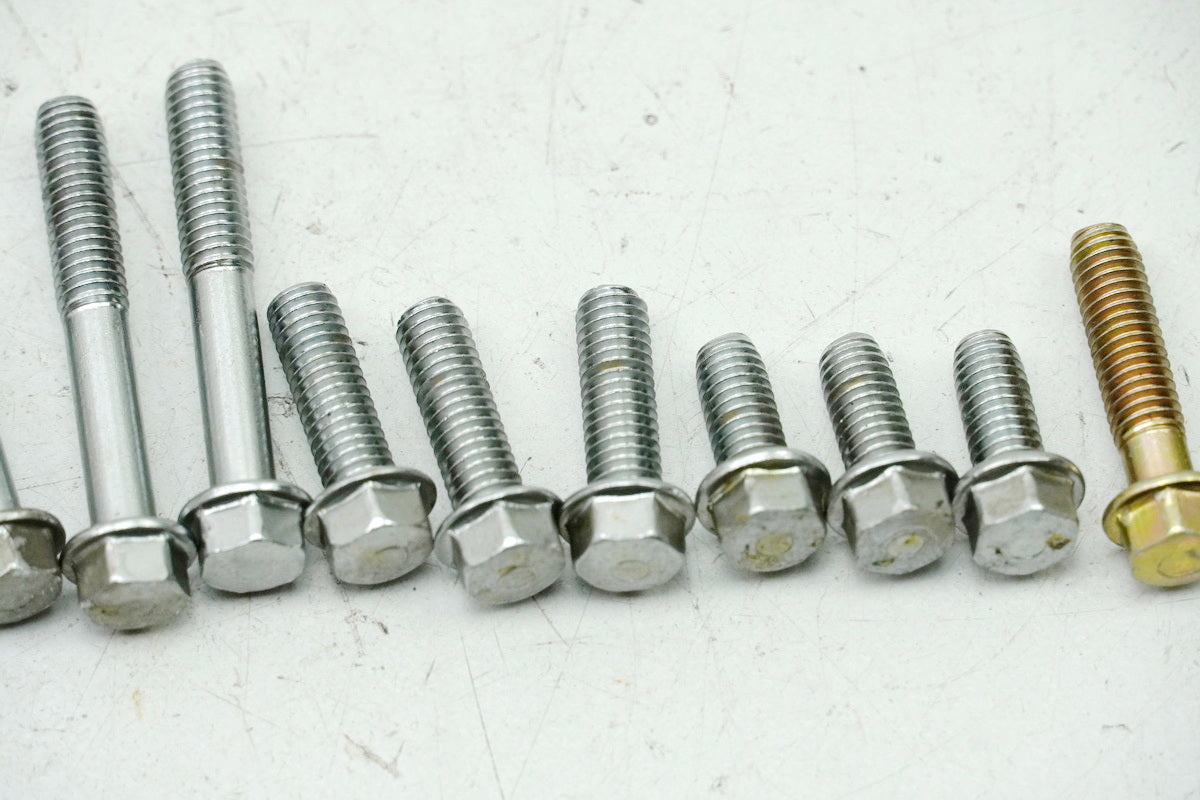 KYMCO ZING 125 RFBRF25A Schrauben Limadeckel Stator Motordeckel für Motor 8785km