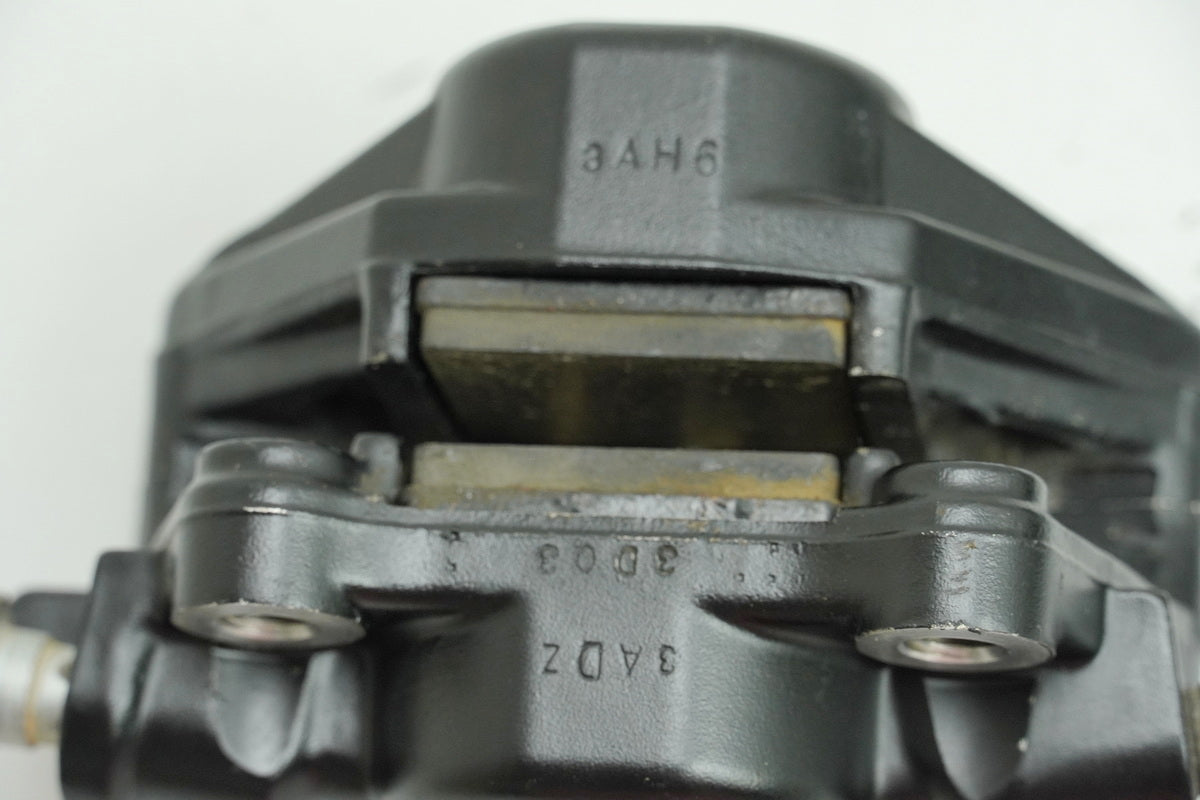PIAGGIO SFERA 50 C01 Bremssattel vorn Bremszange Brake Caliper Bremsklötze