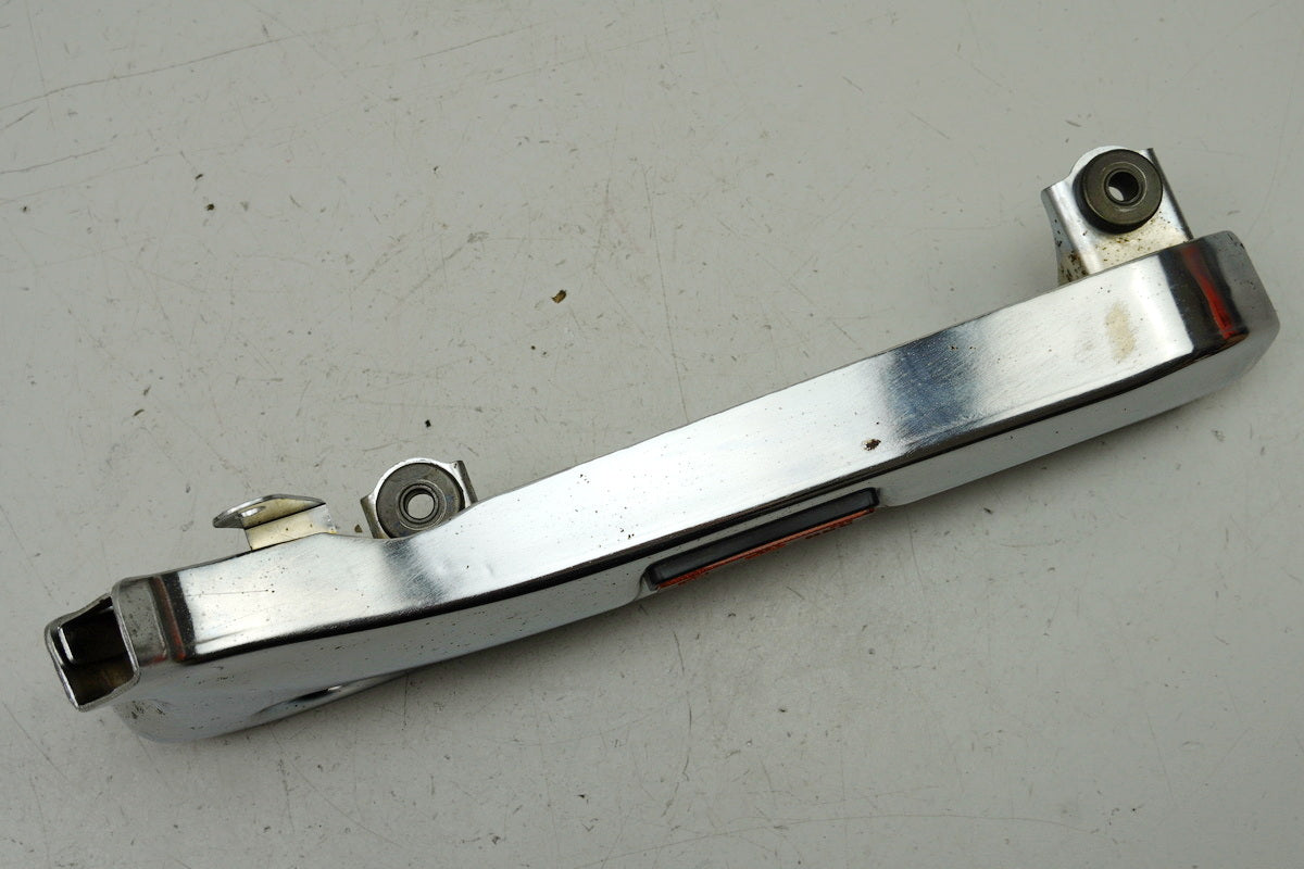 DAELIM VS 125 Holder Indicator right rear Strut Chrome Cover 13867 km