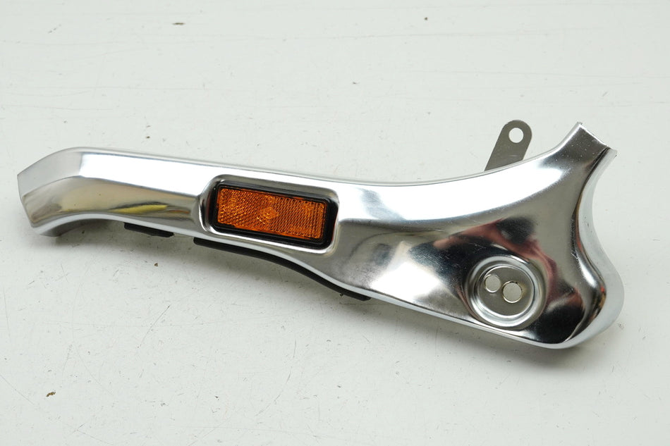DAELIM VS 125 Halter Blinker links hinten Strebe Chrom Blende 13867 km