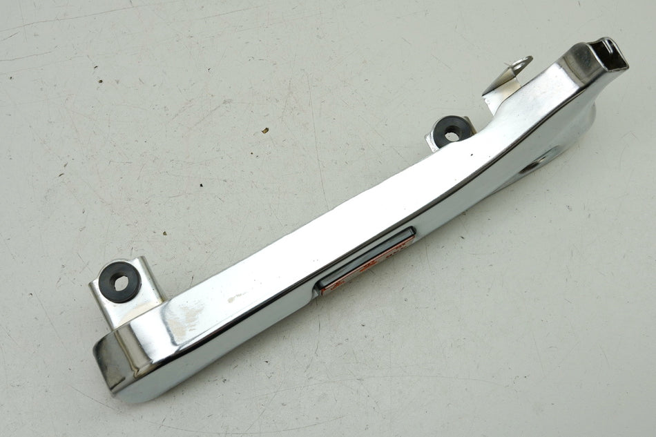 DAELIM VS 125 Halter Blinker links hinten Strebe Chrom Blende 13867 km