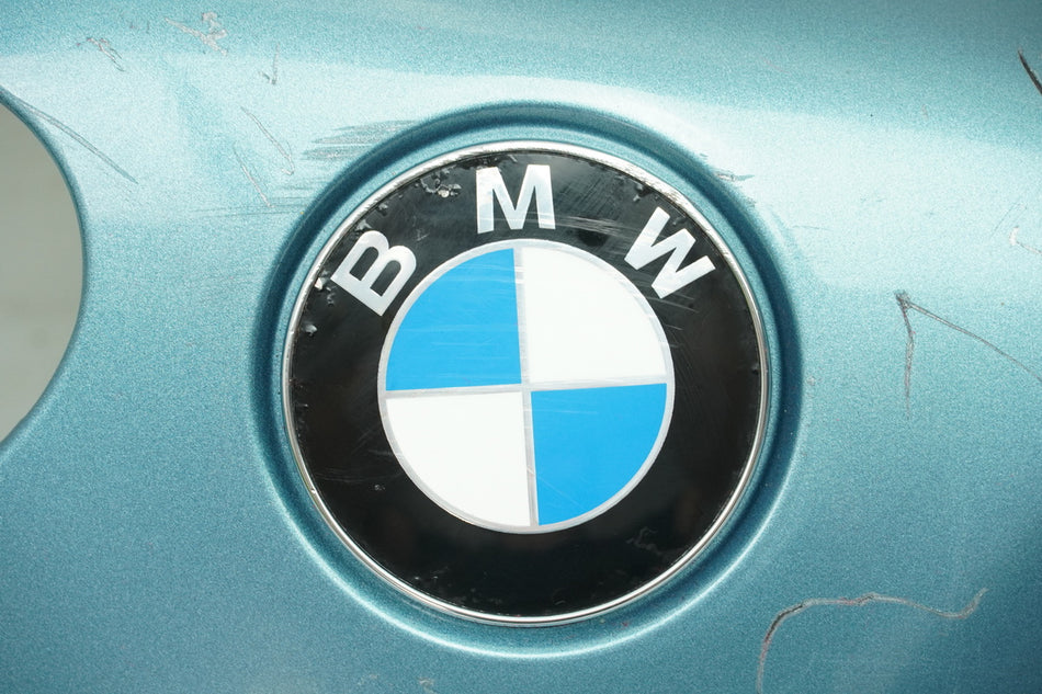 BMW R 1150 R R21 Fairing Oil Cooler Right Cover Oil Cooler Trim Emblem