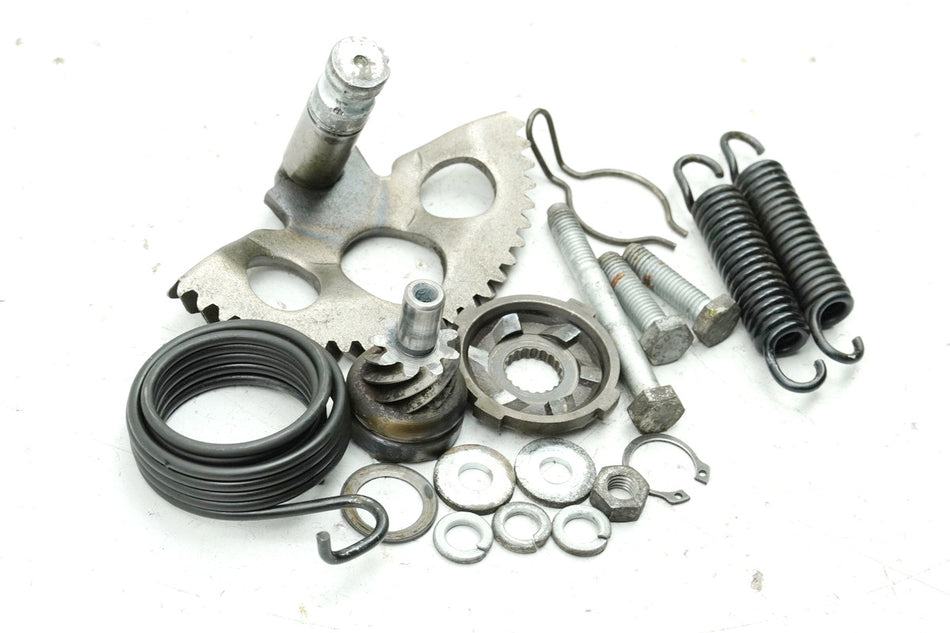 VESPA LX 50 2T ZAPC38101 Kickerwelle Ritzel Zahnrad Kickstarter Feder