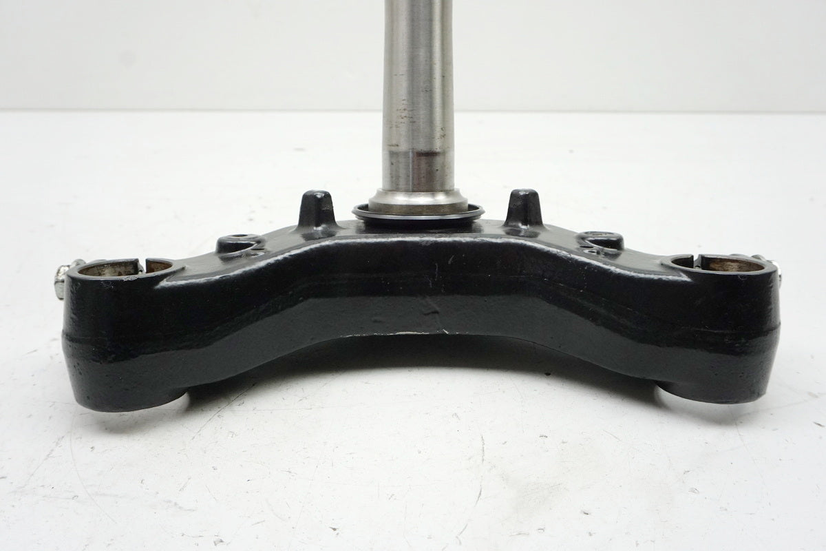 SUZUKI UH 125 BP BURGMAN K2-K6 Triple Tree Steering Head Yoke