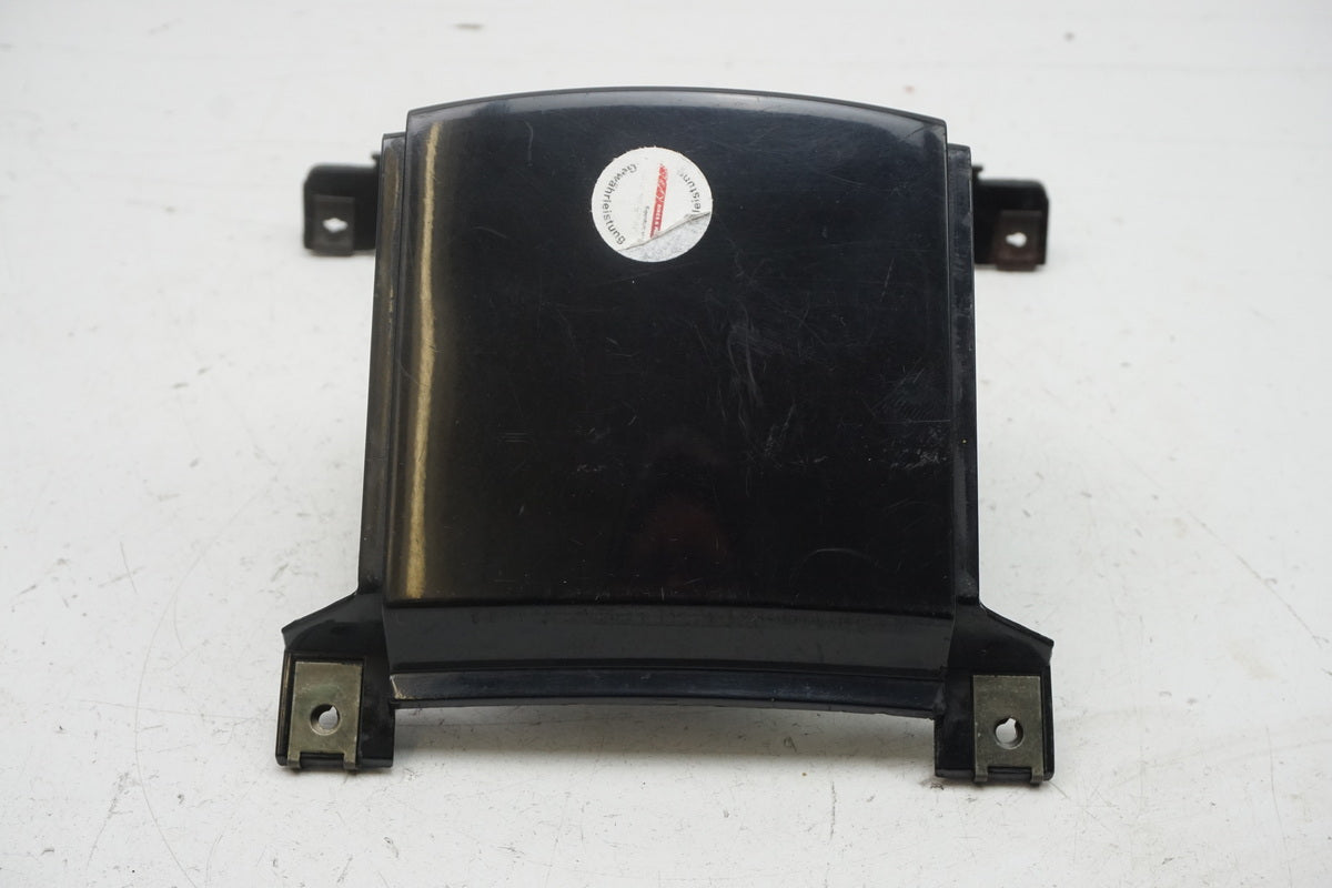 SUZUKI GSX-R 1100 GV73 Heckverkleidung mitte Abdeckung Cover Blende Lampe 91-92