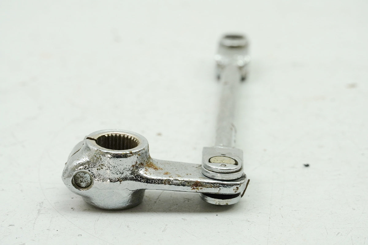 DAELIM VS 125 TORQUE ARM BRAKE STAY