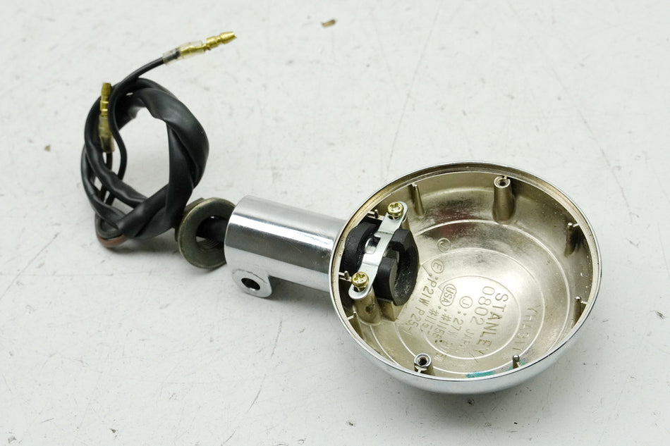 YAMAHA XV 750 4PW VIRAGO Left Front Turn Signal Housing original