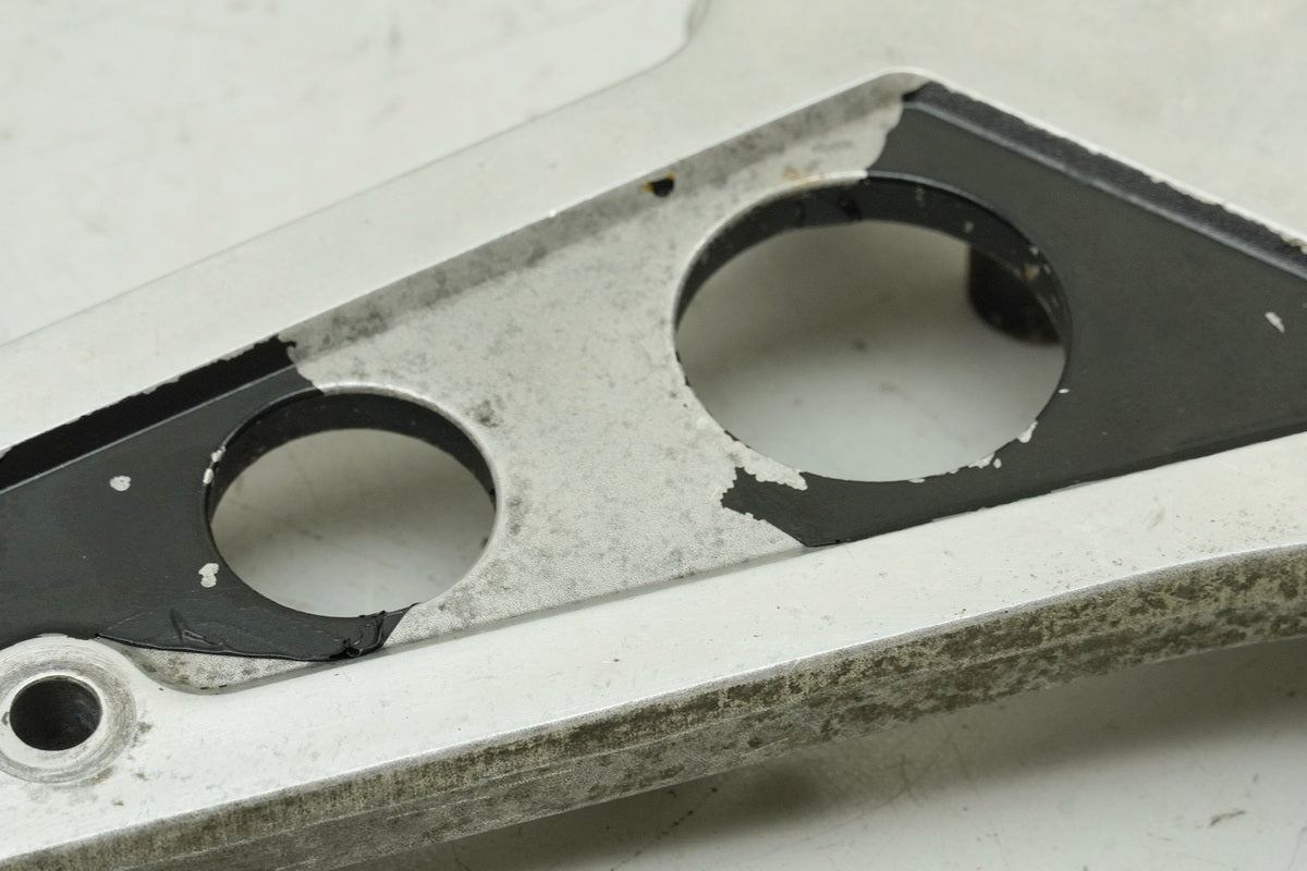 HONDA NTV 650 RC33 REVERE Placa reposapiés lado derecho del conductor Soporte estribo Soporte
