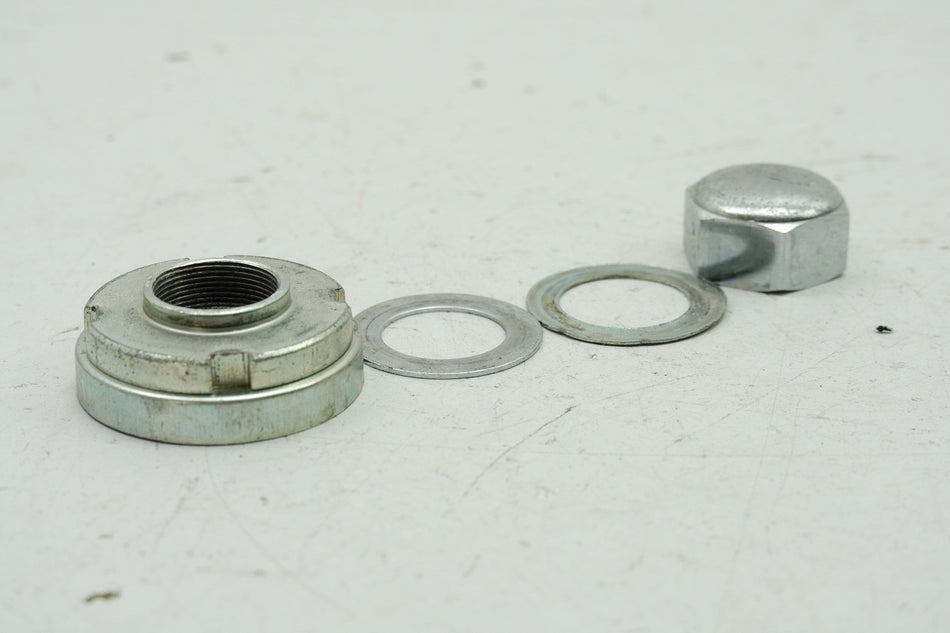 DAELIM VS 125 Tuerca de seguridad Tija superior Horquilla Tornillo 13867 km