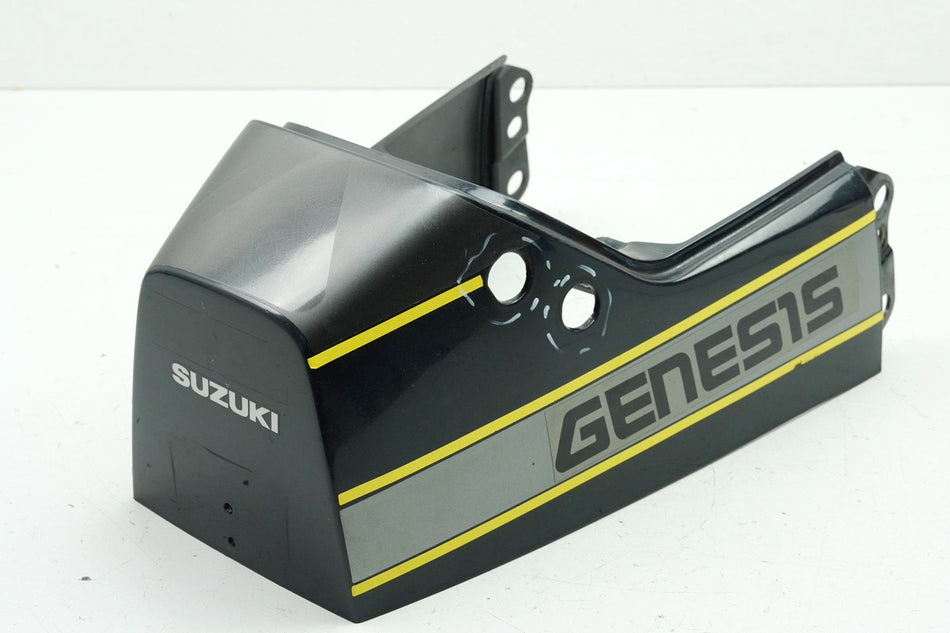 SUZUKI RG 80 GAMMA NC11A Heckverkleidung mitte Abdeckung Cover Heckbürzel