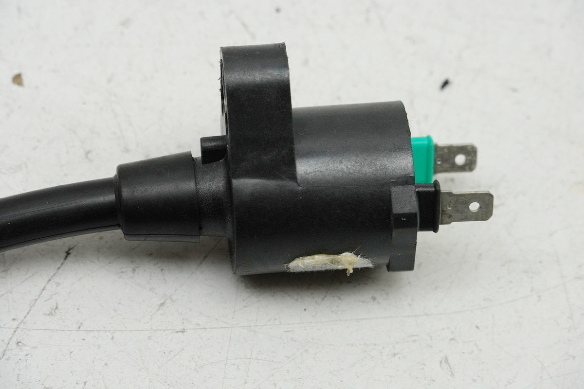 DAELIM VS 125 Bobina de encendido Conector de bujía 13867 km