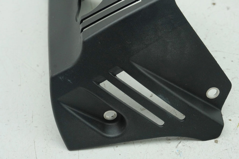 BMW R nine T Urban G/S 0J41 Cylinder Cover Bottom Right Engine Cover