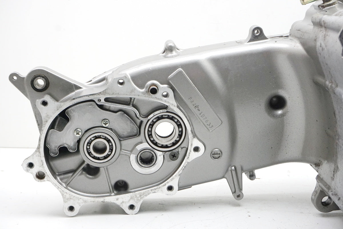 SUZUKI UH 125 BP BURGMAN K2-K6 Engine Housing Crankcase (for engine)