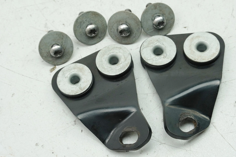 BMW R nine T Urban G/S 0J41 Halterung Tank vorn Träger Halteplatte Tankhalter